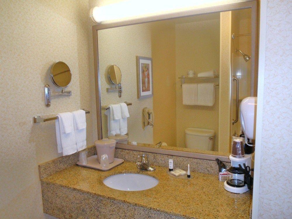 Fairfield & By Marriott Hotel 3*