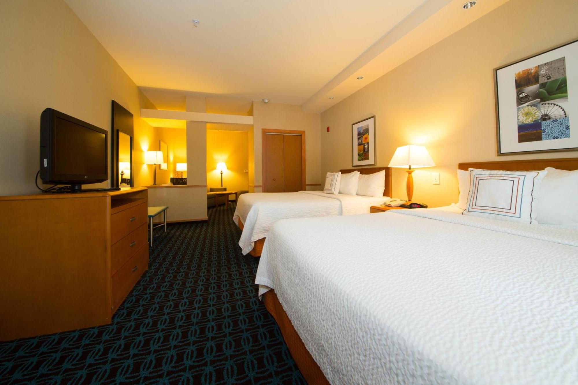 Fairfield & By Marriott Hotel 3*