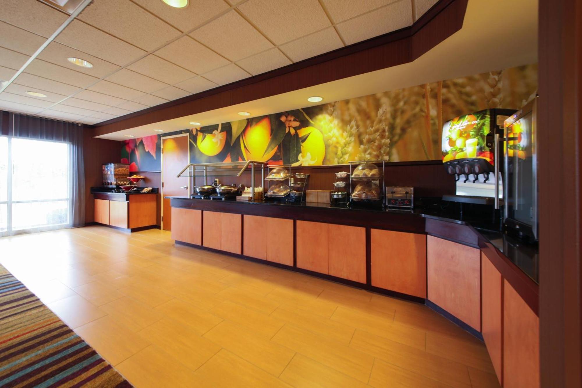Fairfield & By Marriott